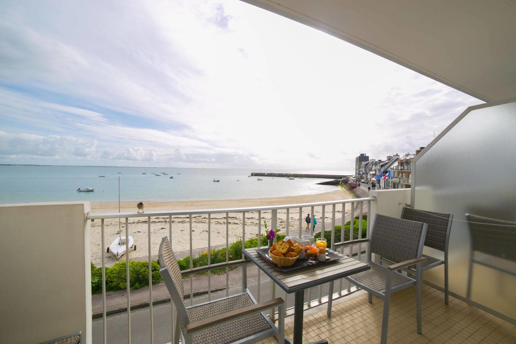 Hôtel De La Plage Saint-Pierre-Quiberon Exterior foto